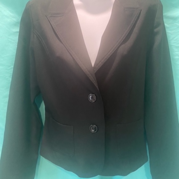 Black Juniors Blazer - Picture 5 of 11